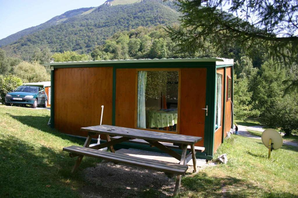 Camping Le Rey Louvie Juzon Kamer foto