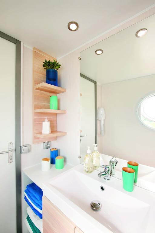 Camping Le Rey Louvie Juzon Kamer foto
