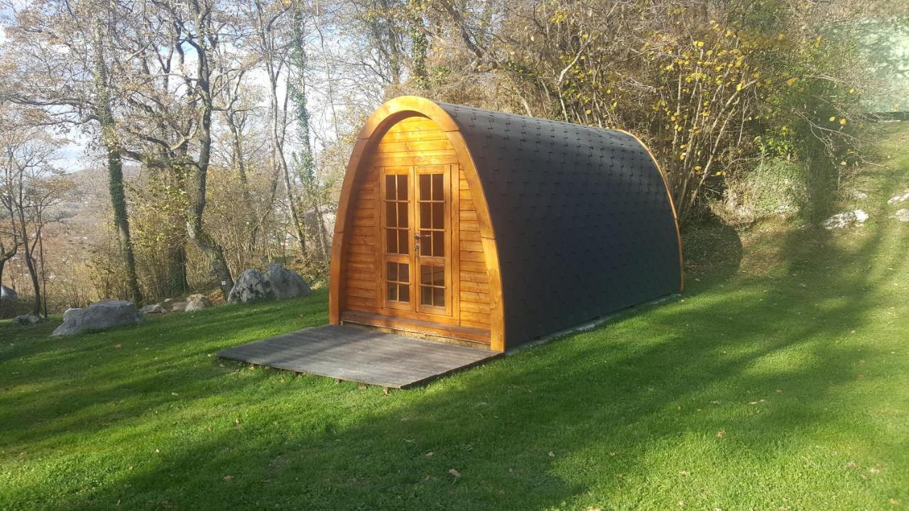 Camping Le Rey Louvie Juzon Buitenkant foto
