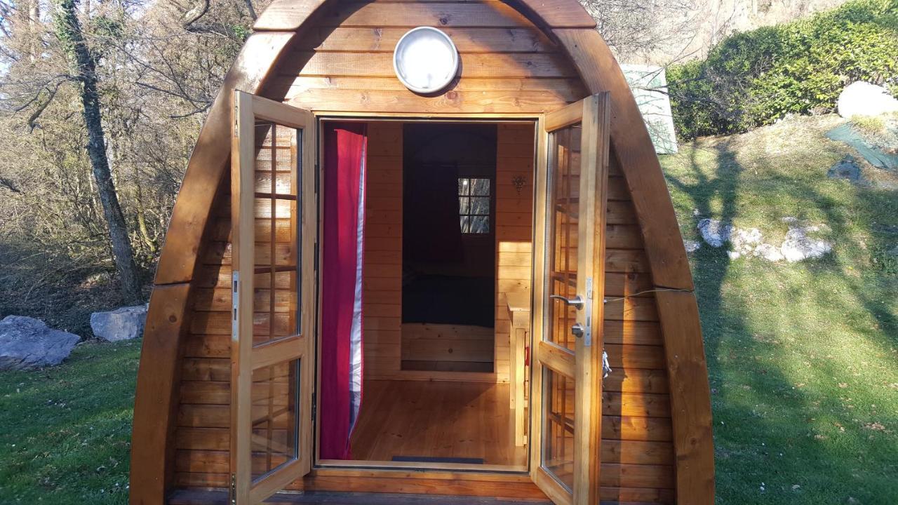 Camping Le Rey Louvie Juzon Buitenkant foto